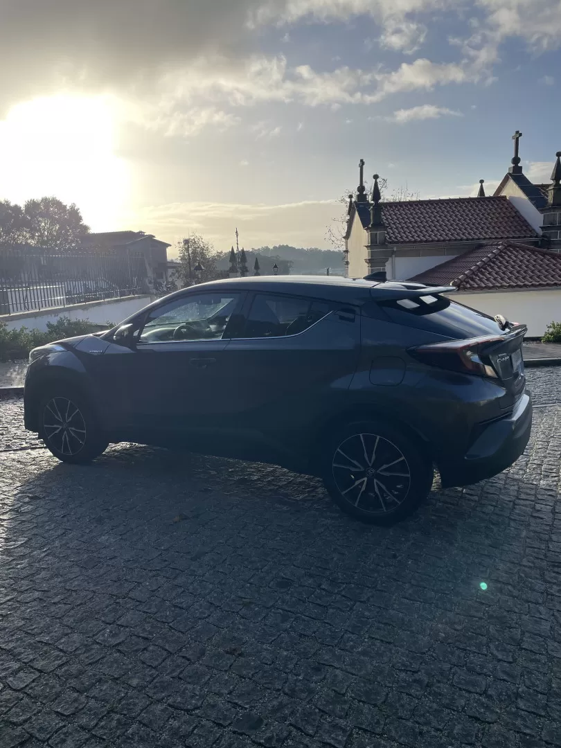 Toyota C-HR 1.8 Hybrid Exclusive+P.Luxury - foto 4