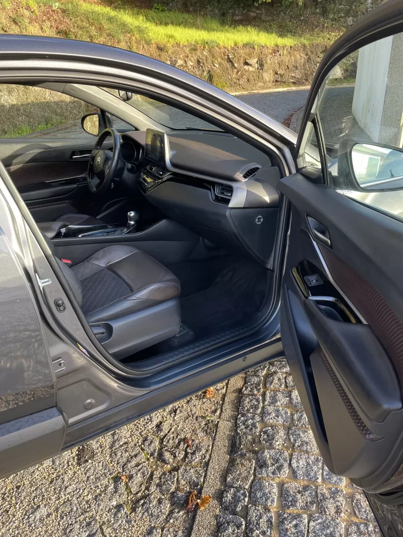 Toyota C-HR 1.8 Hybrid Exclusive+P.Luxury - foto 7
