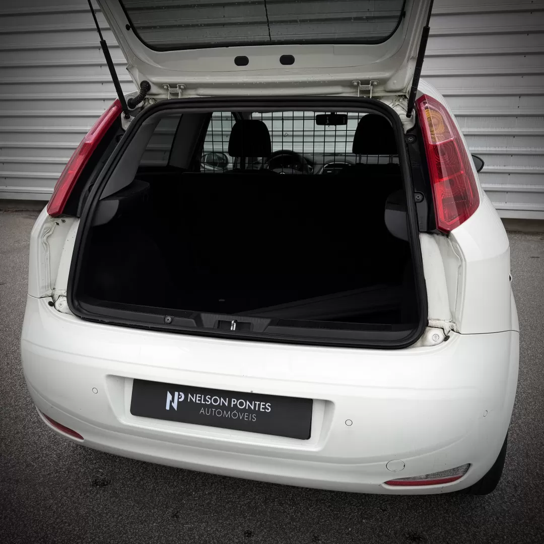 Fiat  Punto 1.3 Multijet Van - foto 5