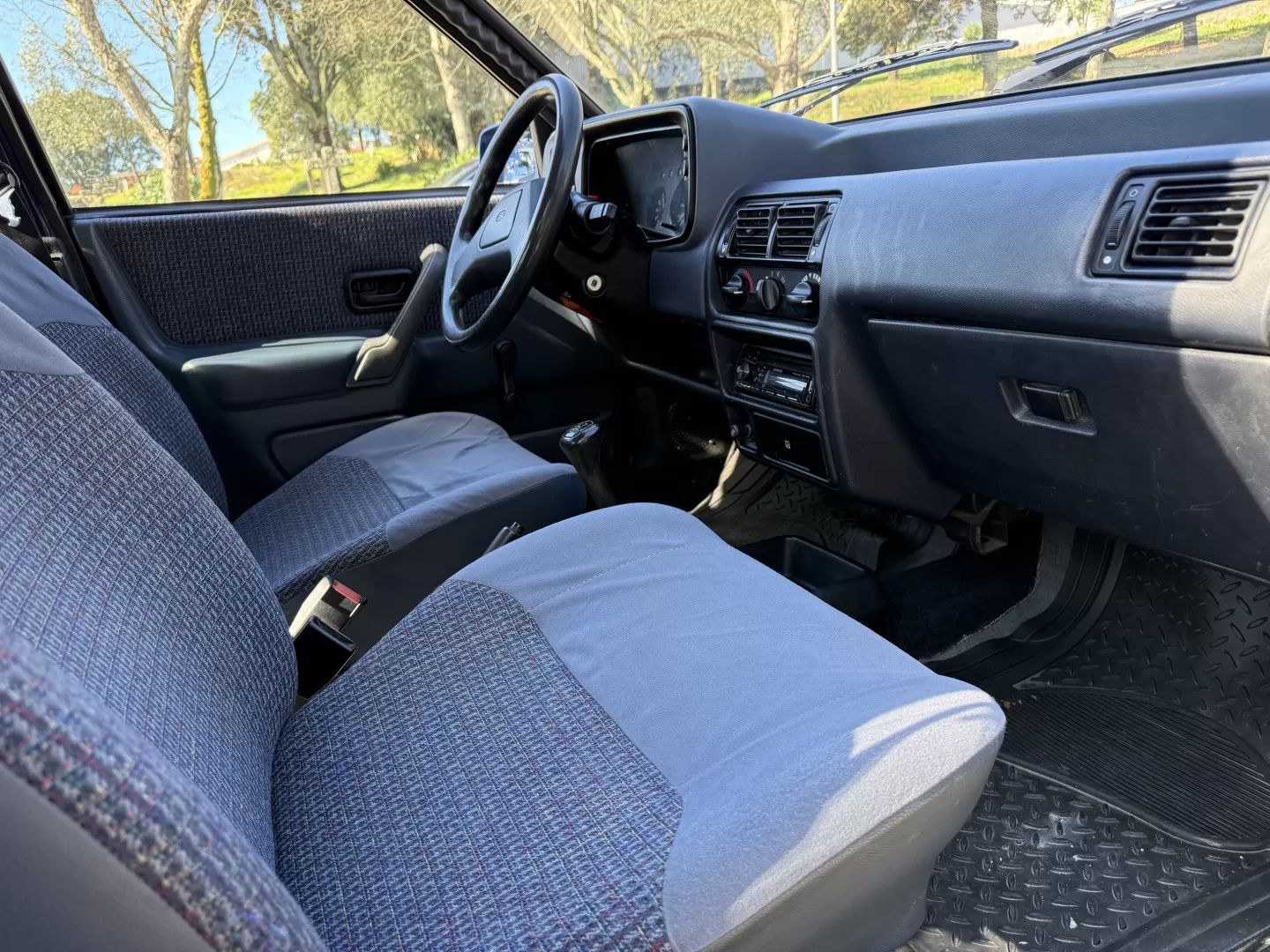 Ford Escort 1.4 CL - foto 6