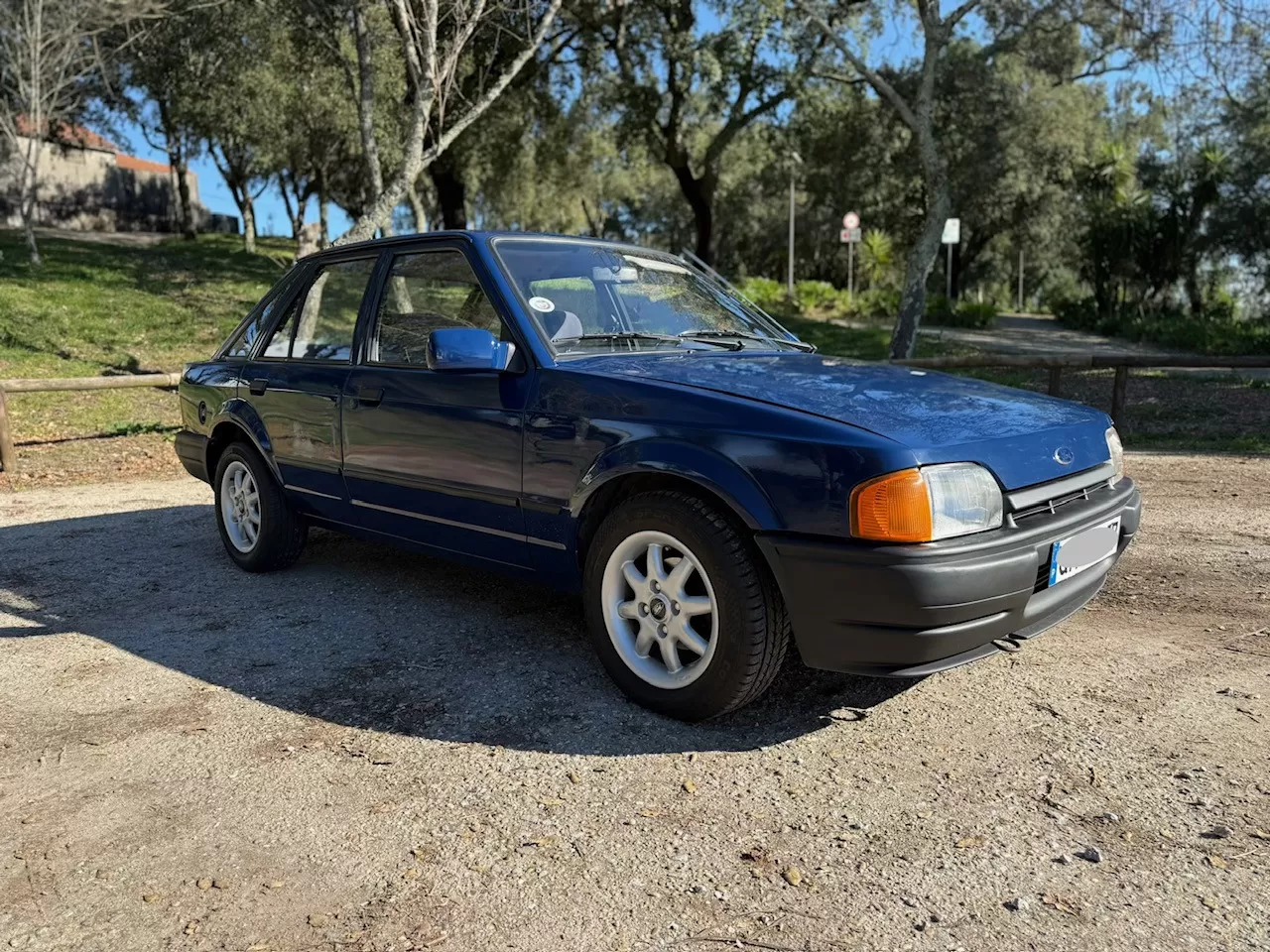 Ford Escort 1.4 CL