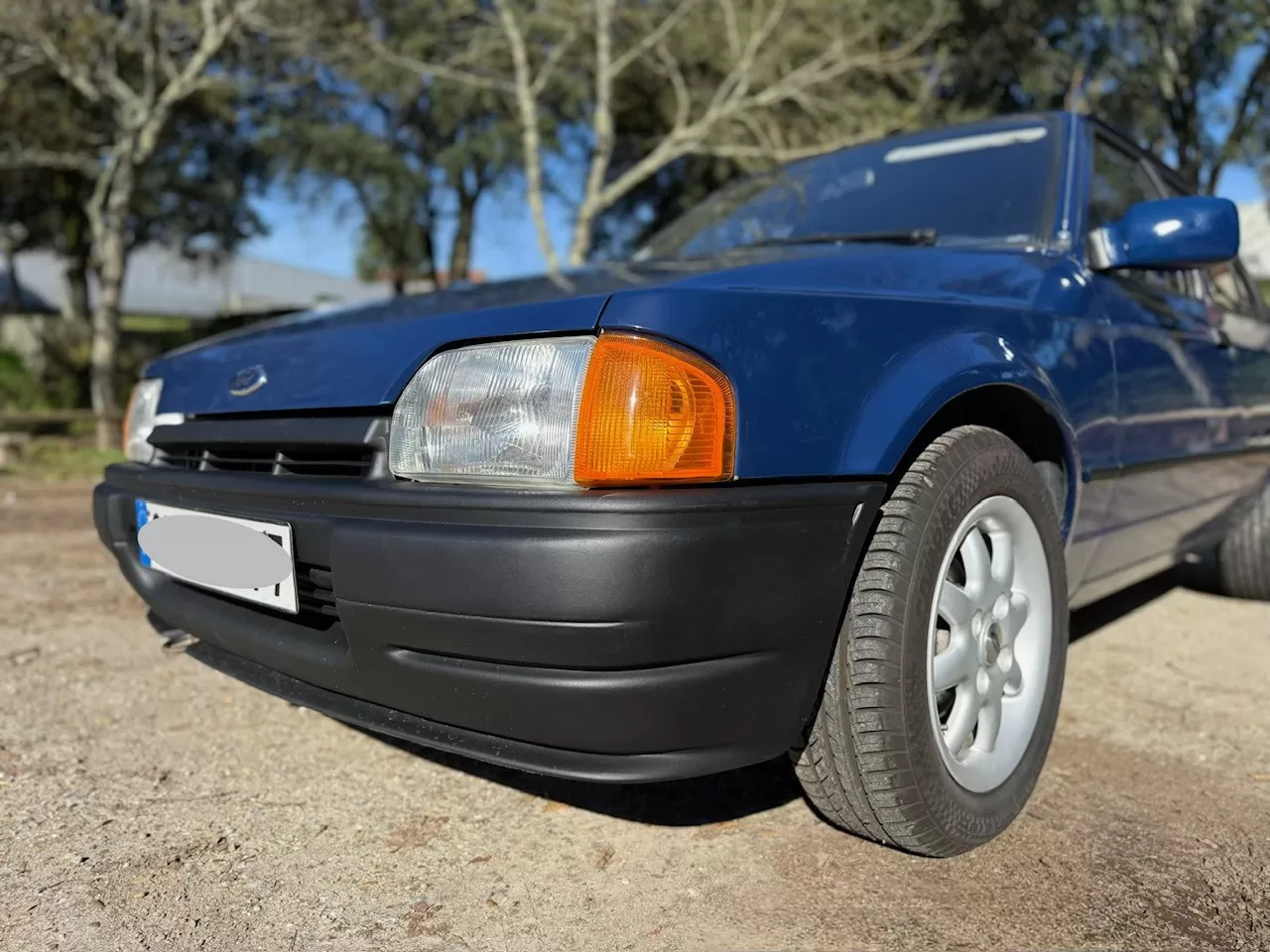 Ford Escort 1.4 CL - foto 4