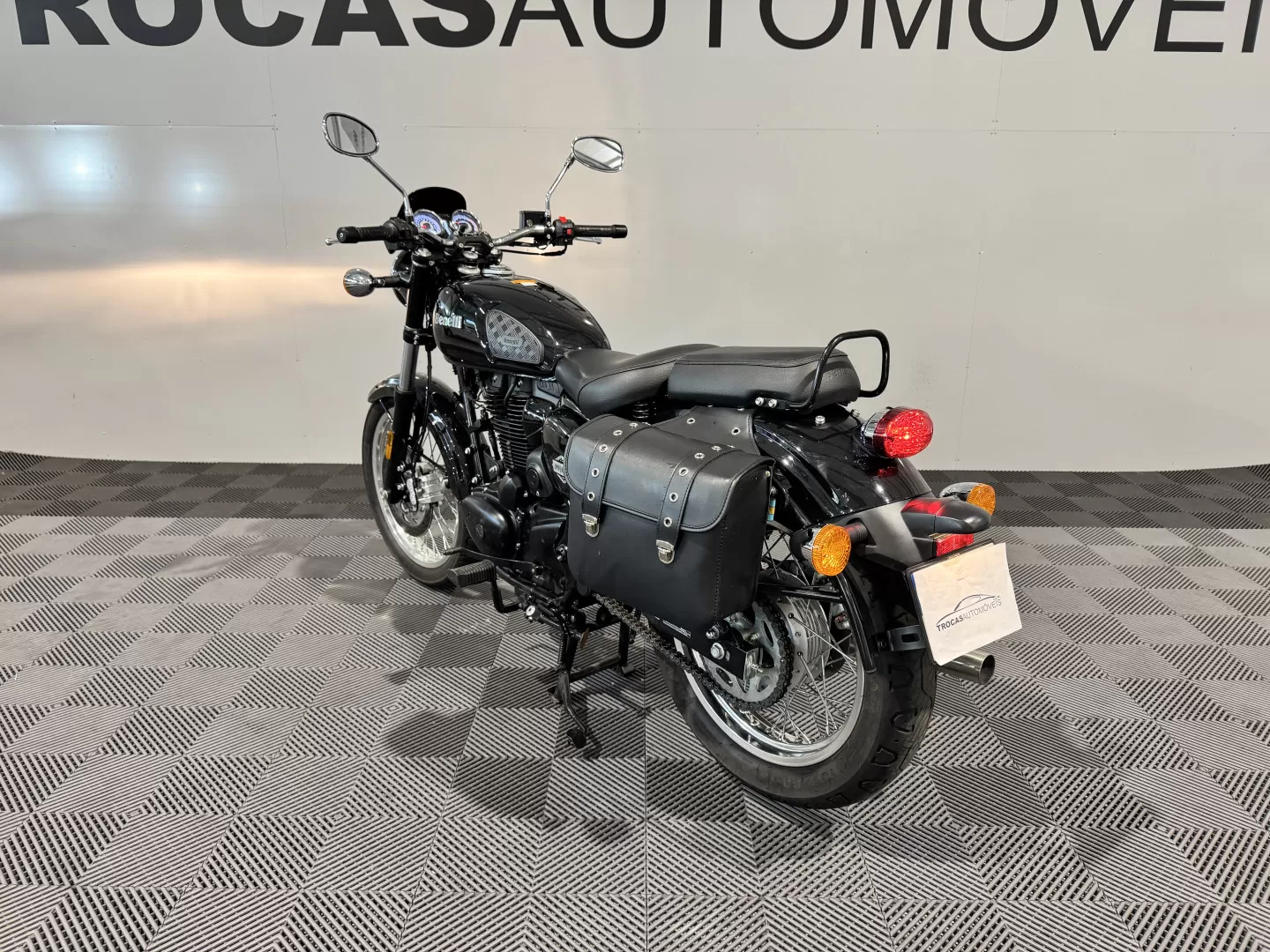 Benelli Imperiale 400 - foto 3