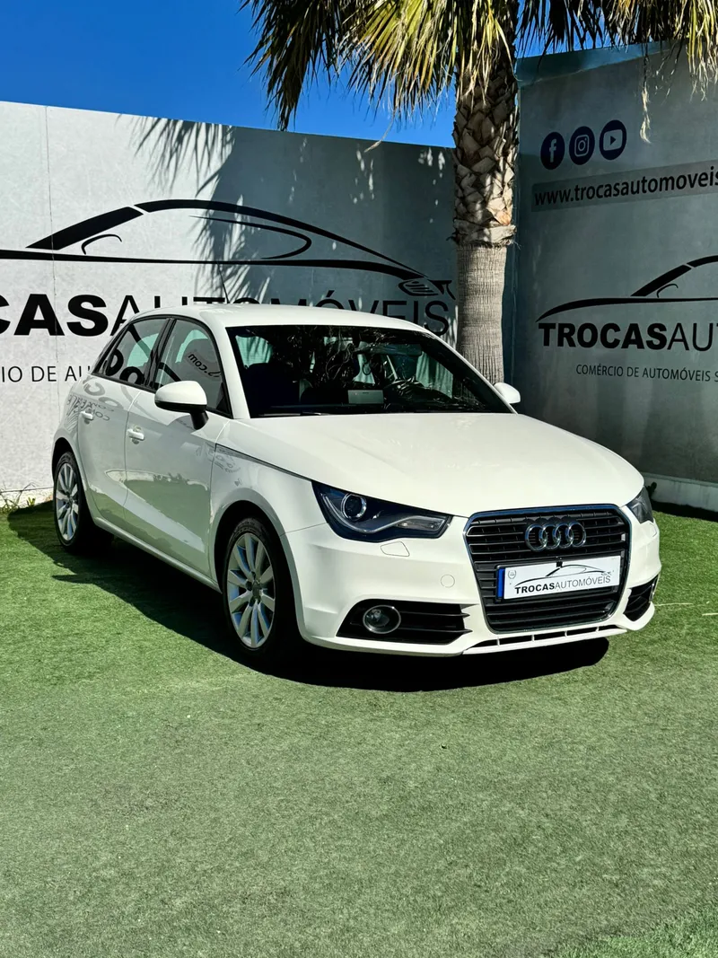 Audi A1 Sportback 1.6 TDI Advance S-Tronic - foto 3