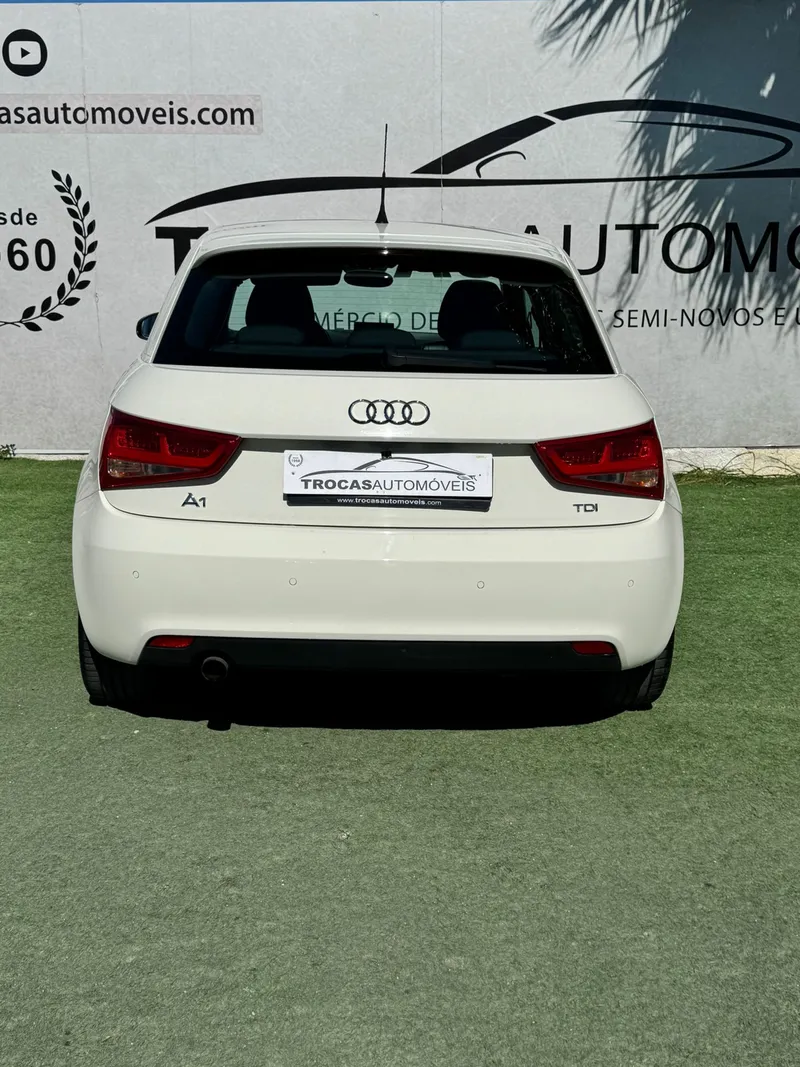 Audi A1 Sportback 1.6 TDI Advance S-Tronic - foto 7