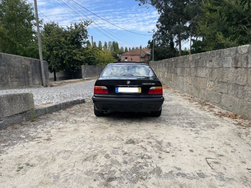 BMW 323 is - foto 6
