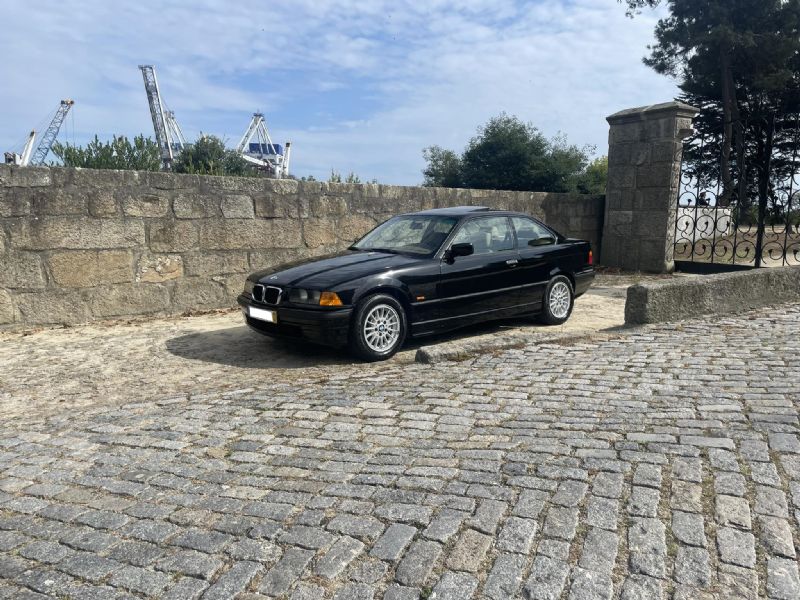BMW 323 is - foto 7