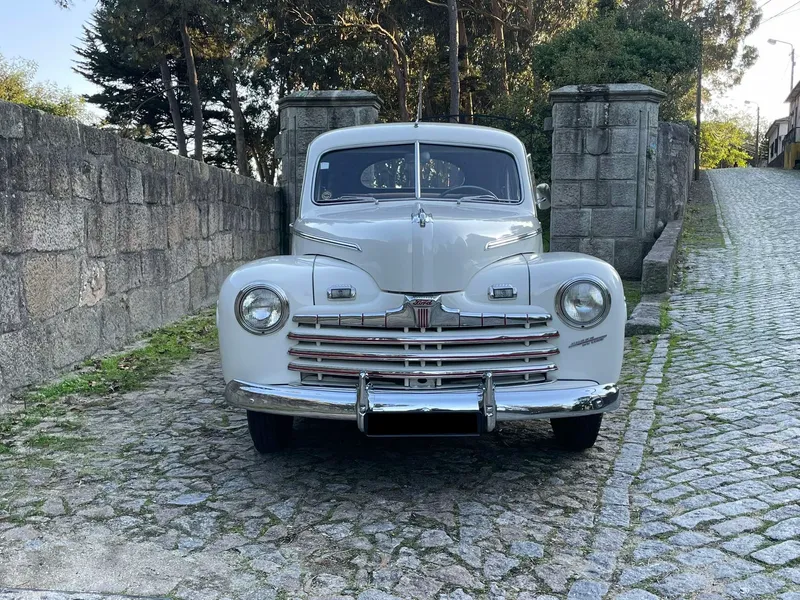 Ford  Super de Luxe 100cv coupé - foto 2