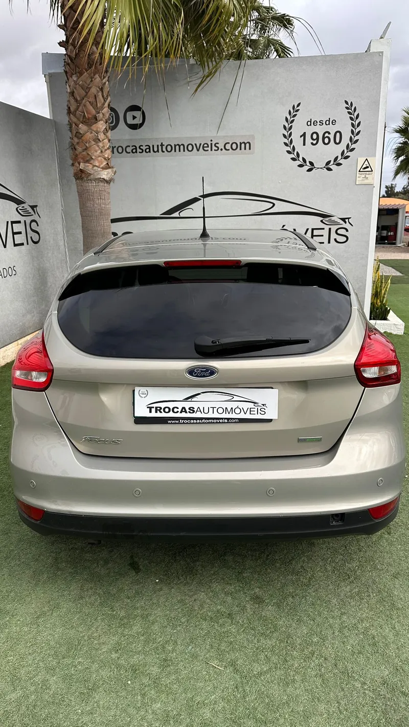 Ford Focus 1.0 EcoBoost Titanium Aut. - foto 4