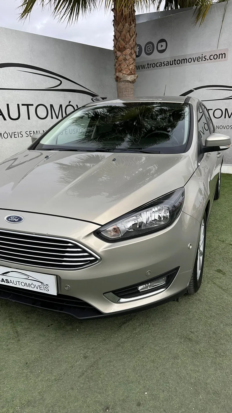 Ford Focus 1.0 EcoBoost Titanium Aut. - foto 6