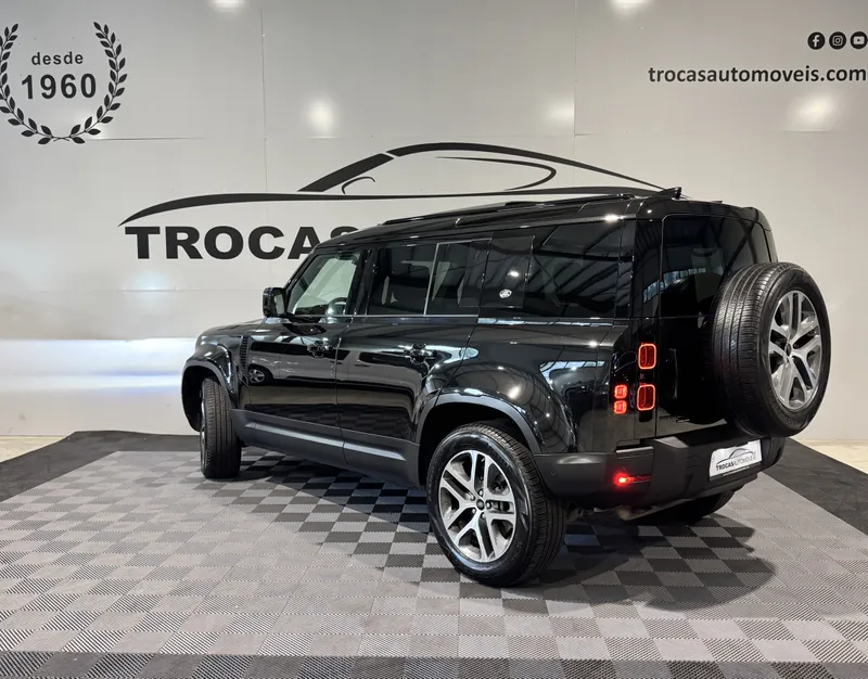 Land Rover Defender 3.0 I6 110 AWD X-Dynamic HSE - foto 7