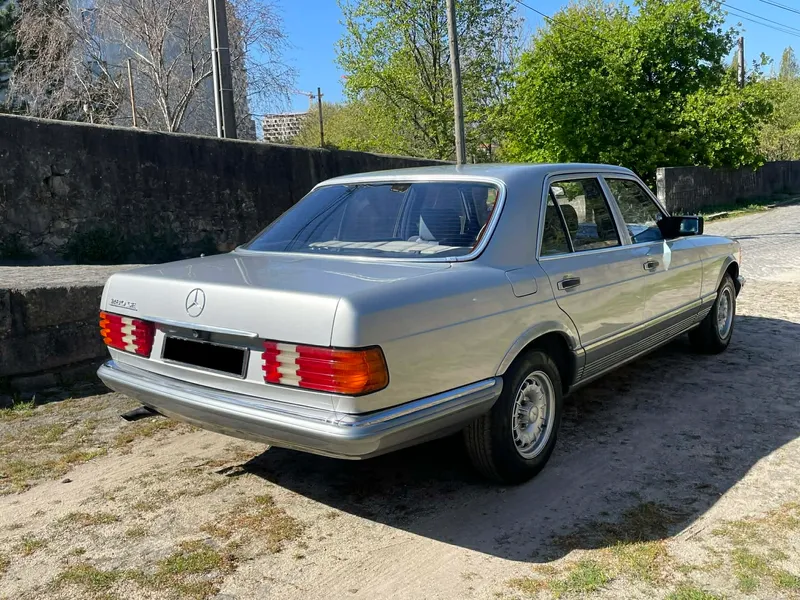 Mercedes-Benz 280 280 SE - foto 4