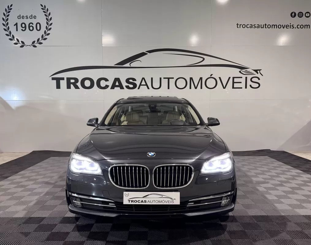 BMW 740 d - foto 2
