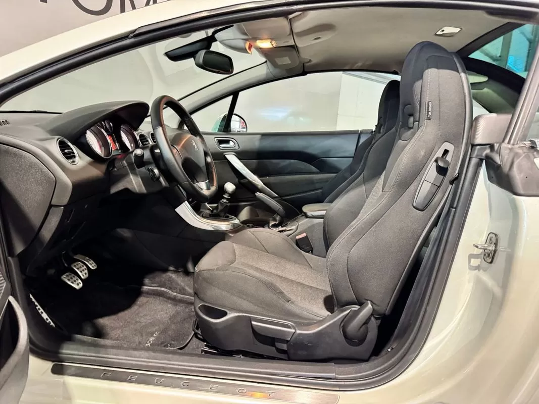 Peugeot 308 CC 1.6 HDi Sport - foto 5