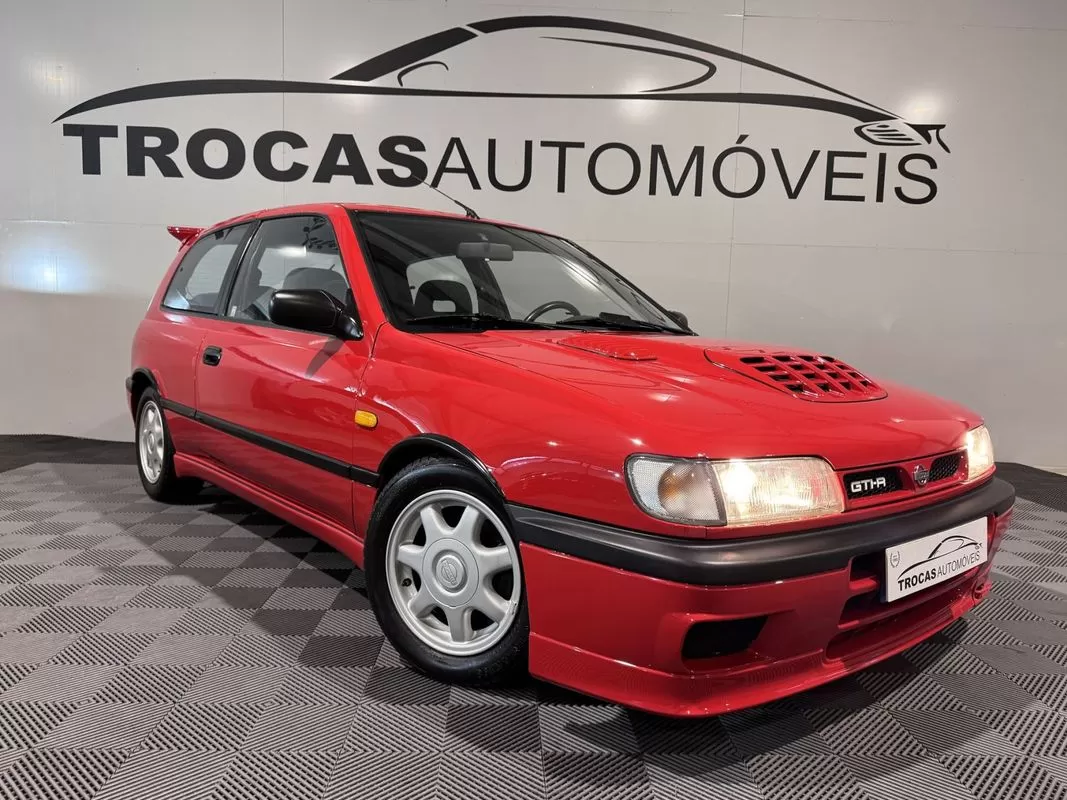 Nissan Sunny Hatchback 2.0-16 Tbo 4WD - foto 2