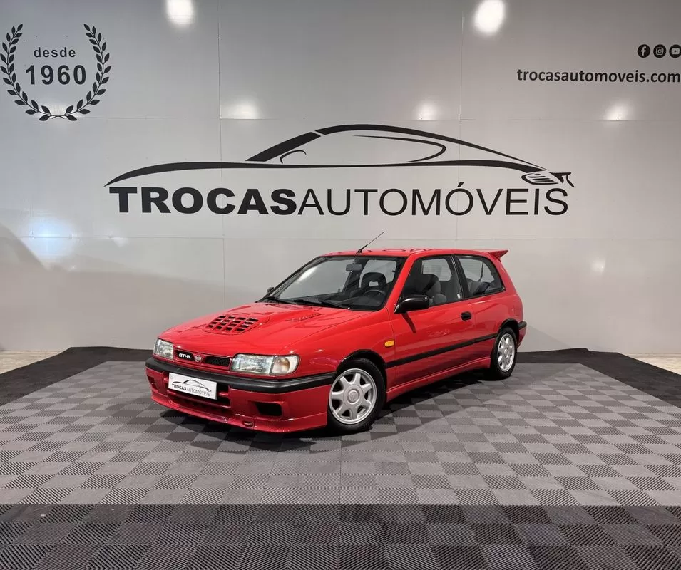 Nissan Sunny Hatchback 2.0-16 Tbo 4WD - foto 3