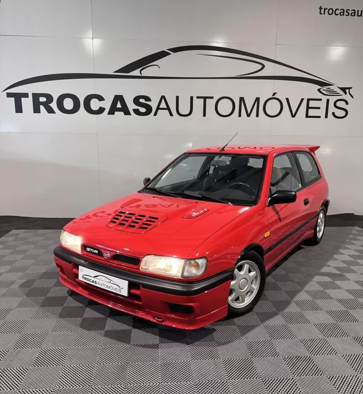 Nissan Sunny Hatchback 2.0-16 Tbo 4WD - foto 6