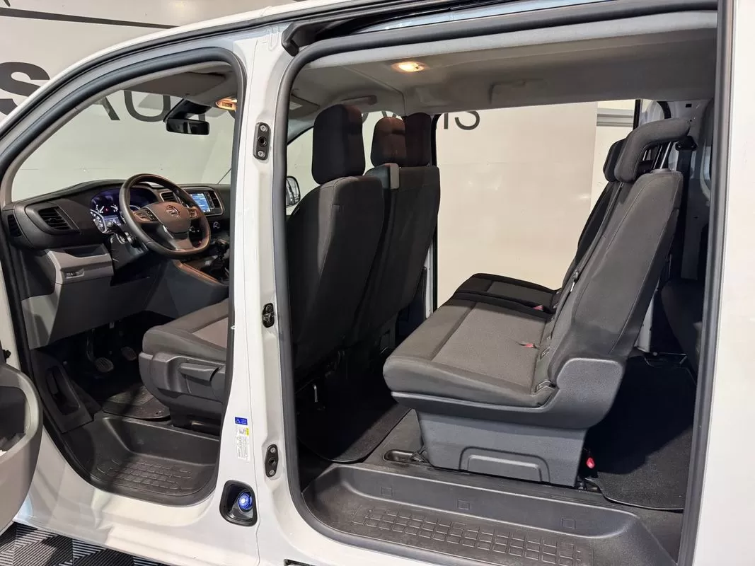 Opel Vivaro 1.5 CDTi L3H1 Essentia Inc - foto 7