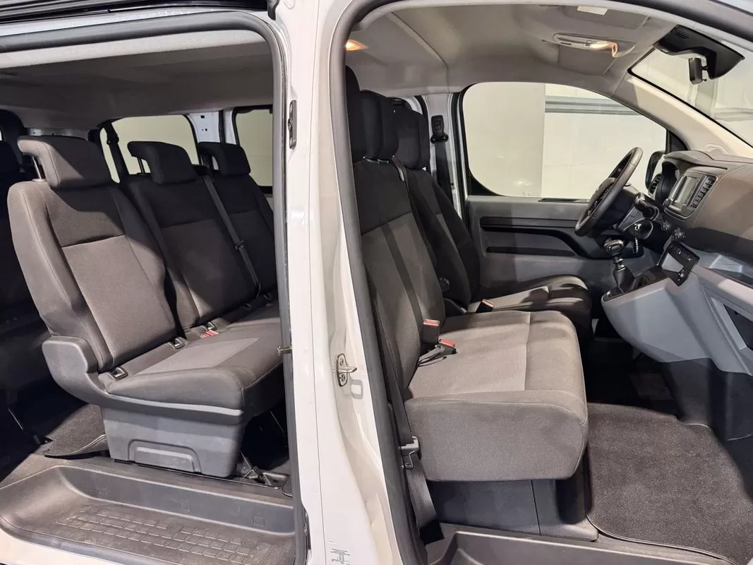 Opel Vivaro 1.5 CDTi L3H1 Essentia Inc - foto 8