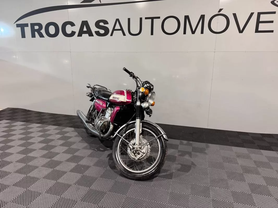 Suzuki GT 750 J - foto 6