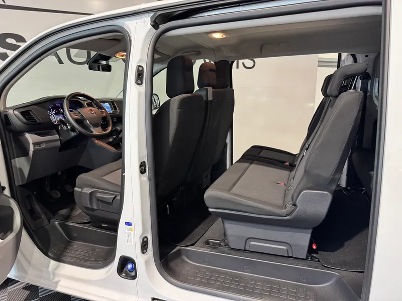 Opel Vivaro 1.5 CDTi L3H1 Essentia Inc - foto 7