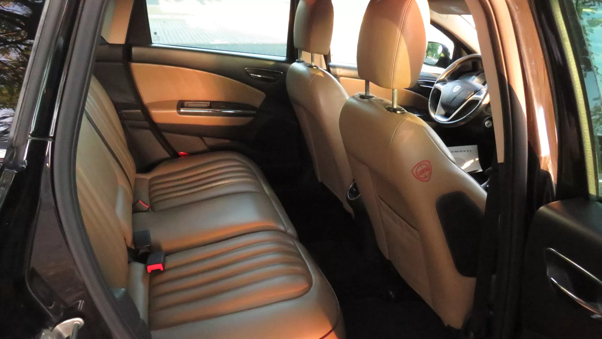 Lancia Delta 1.6 M-Jet Platino - foto 7