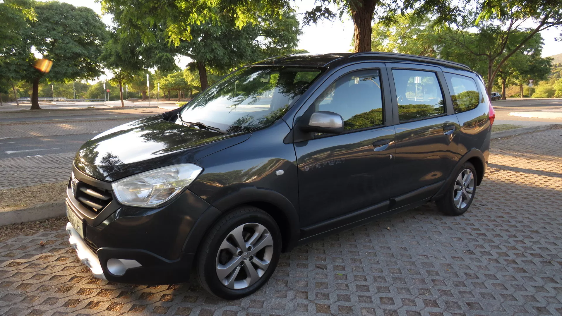 Dacia Lodgy 1.2 TCe - foto 2