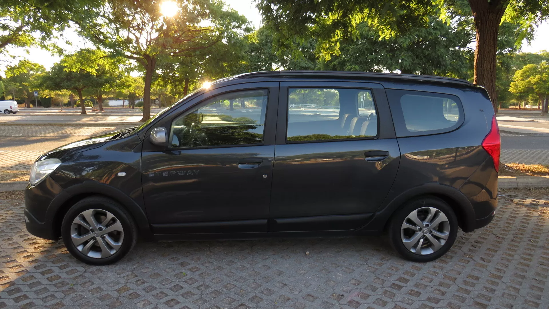 Dacia Lodgy 1.2 TCe - foto 3