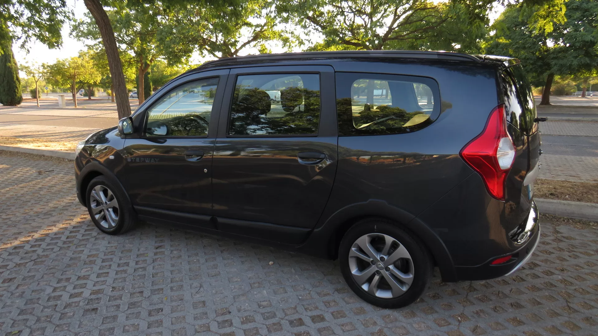 Dacia Lodgy 1.2 TCe - foto 5