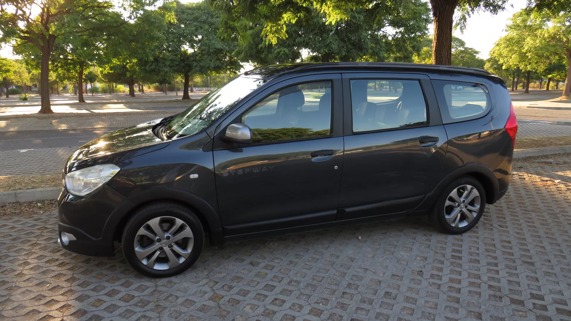 Dacia Lodgy 1.2 TCe - foto 4