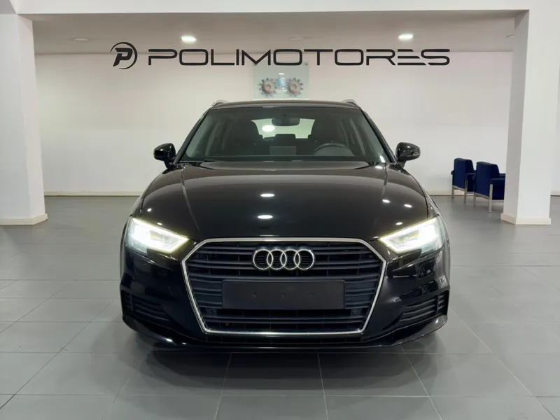 Audi A3 Sportback 30 TDI Sport S tronic - foto 2