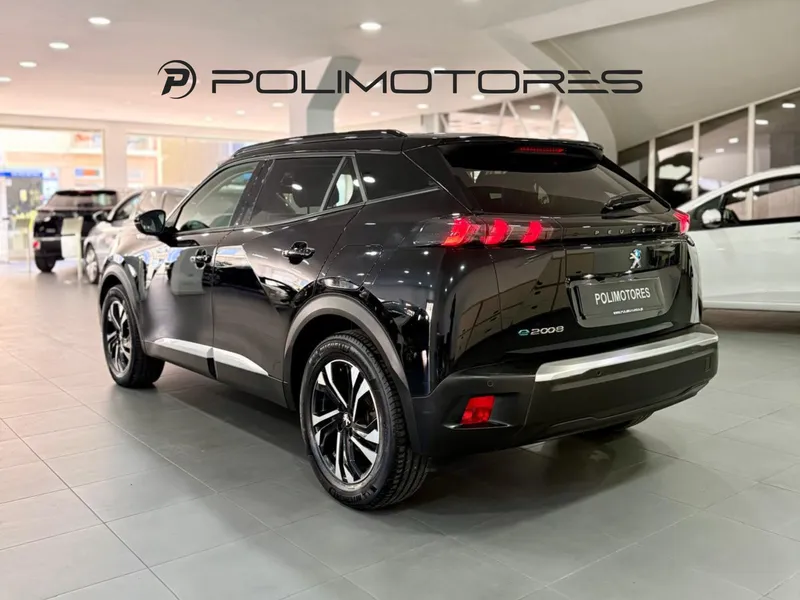 Peugeot e-2008 50 kWh Allure Pack - foto 6