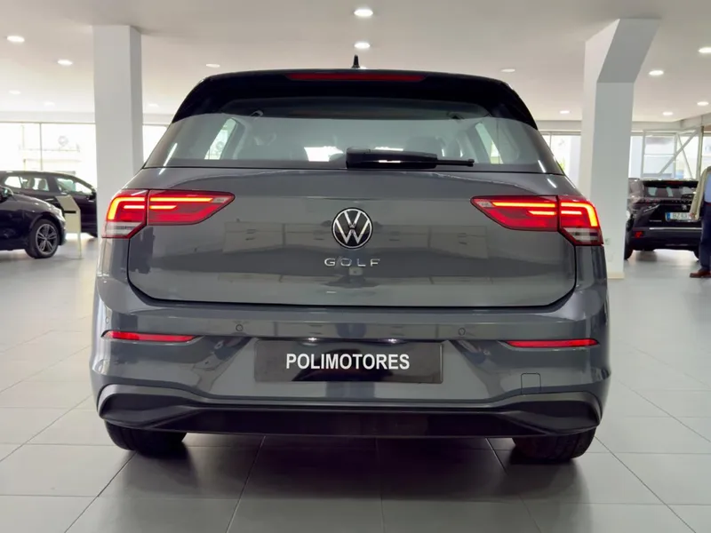 VW  2.0 TDI Conceptline - foto 6