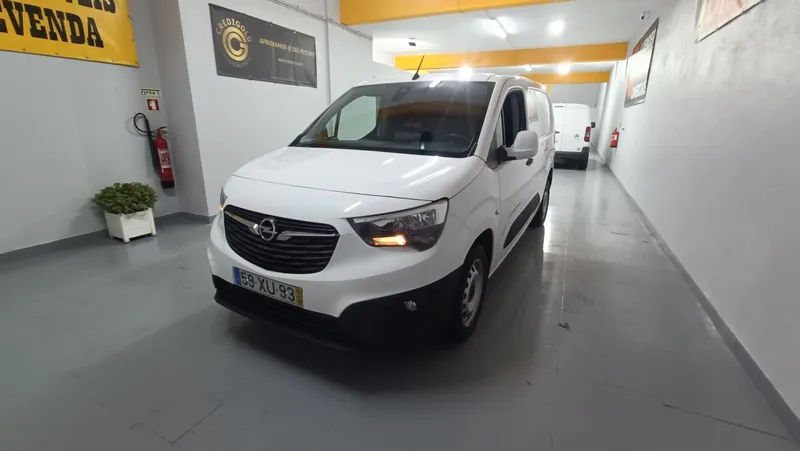 Opel  1.6 CDTi L2H1 Enjoy - foto 2
