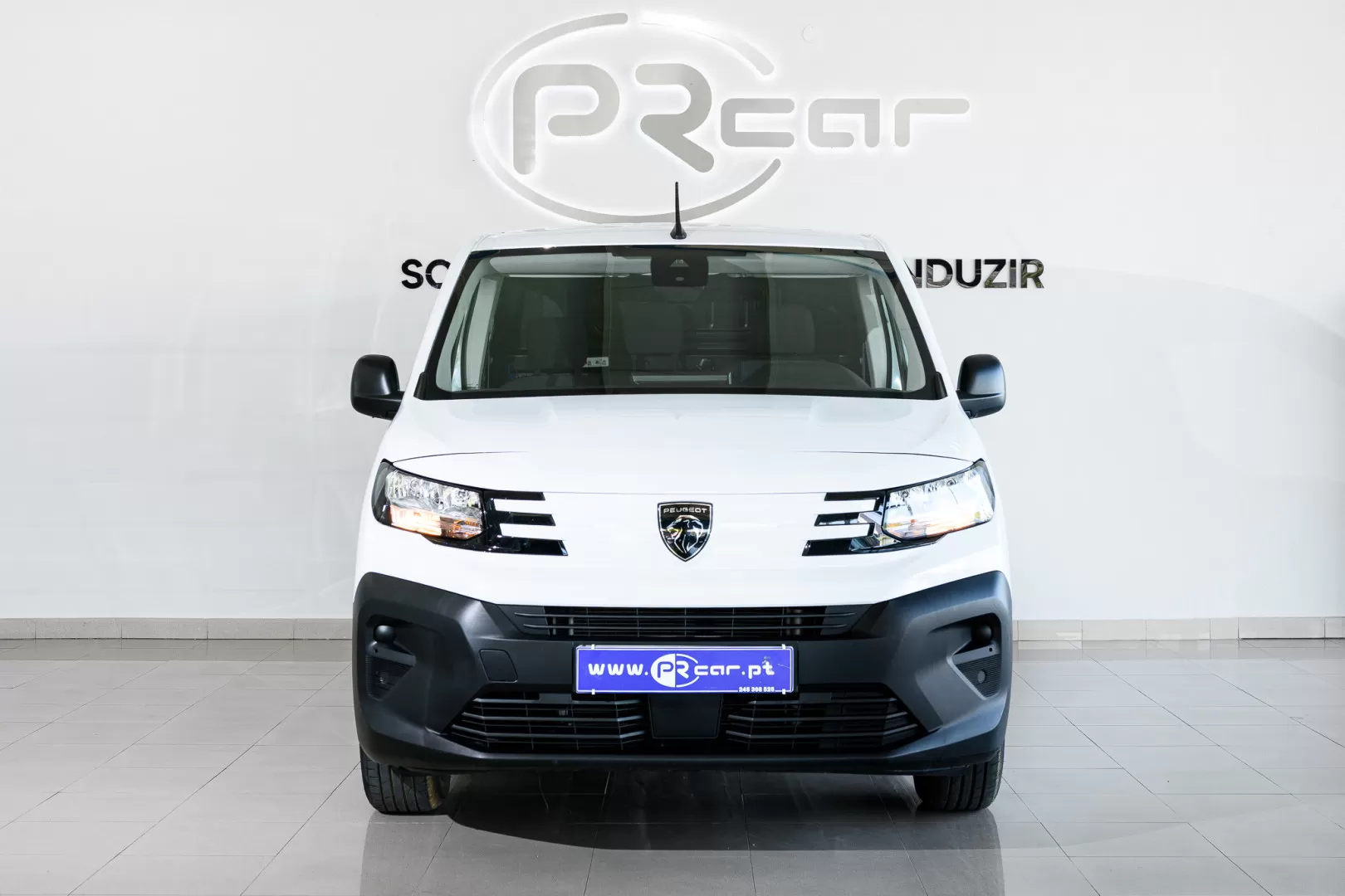 Peugeot  Partner 1.5 BlueHDi 100 Standard - foto 2