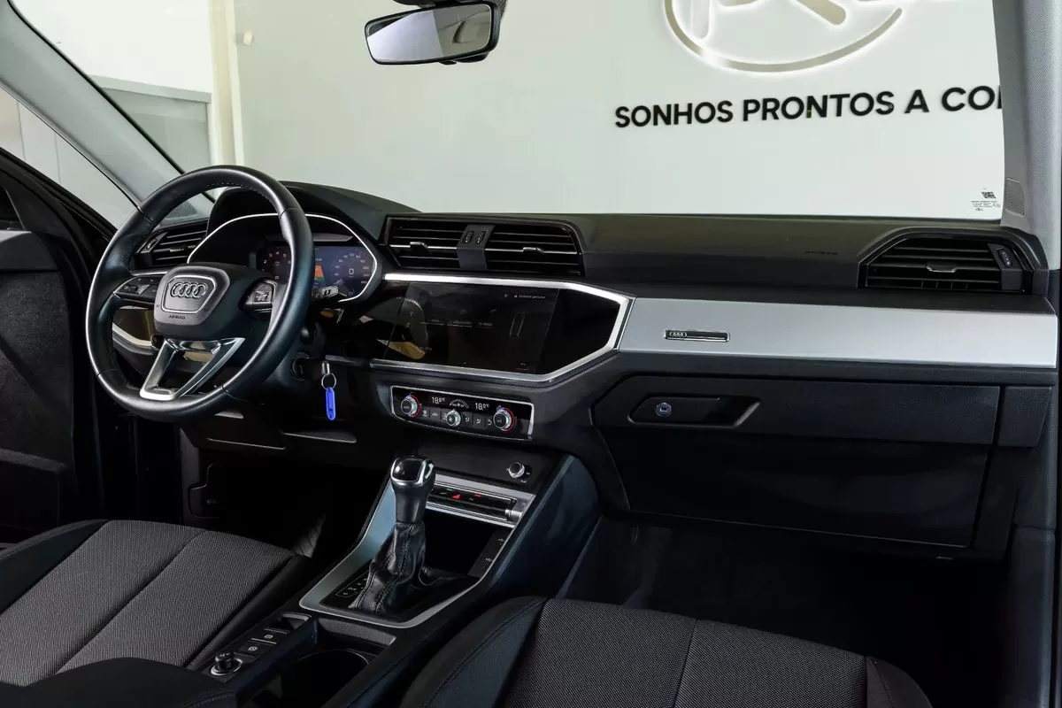 Audi Q3 - foto 4