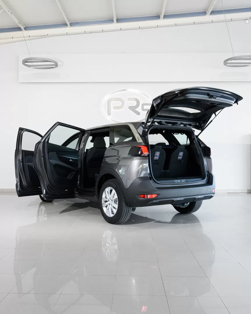 Peugeot 5008 PureTech 130 EAT8 Stop & Start Active Pack - foto 6
