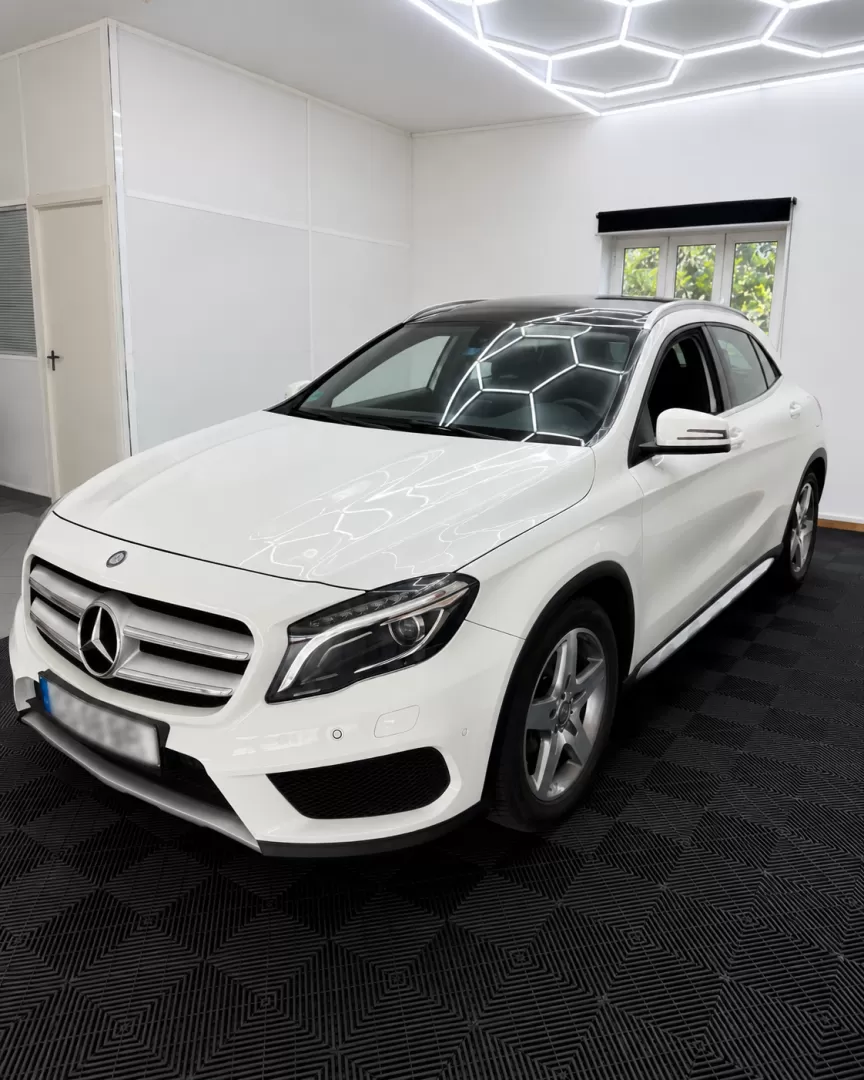 Mercedes-Benz GLA 220 4 matic