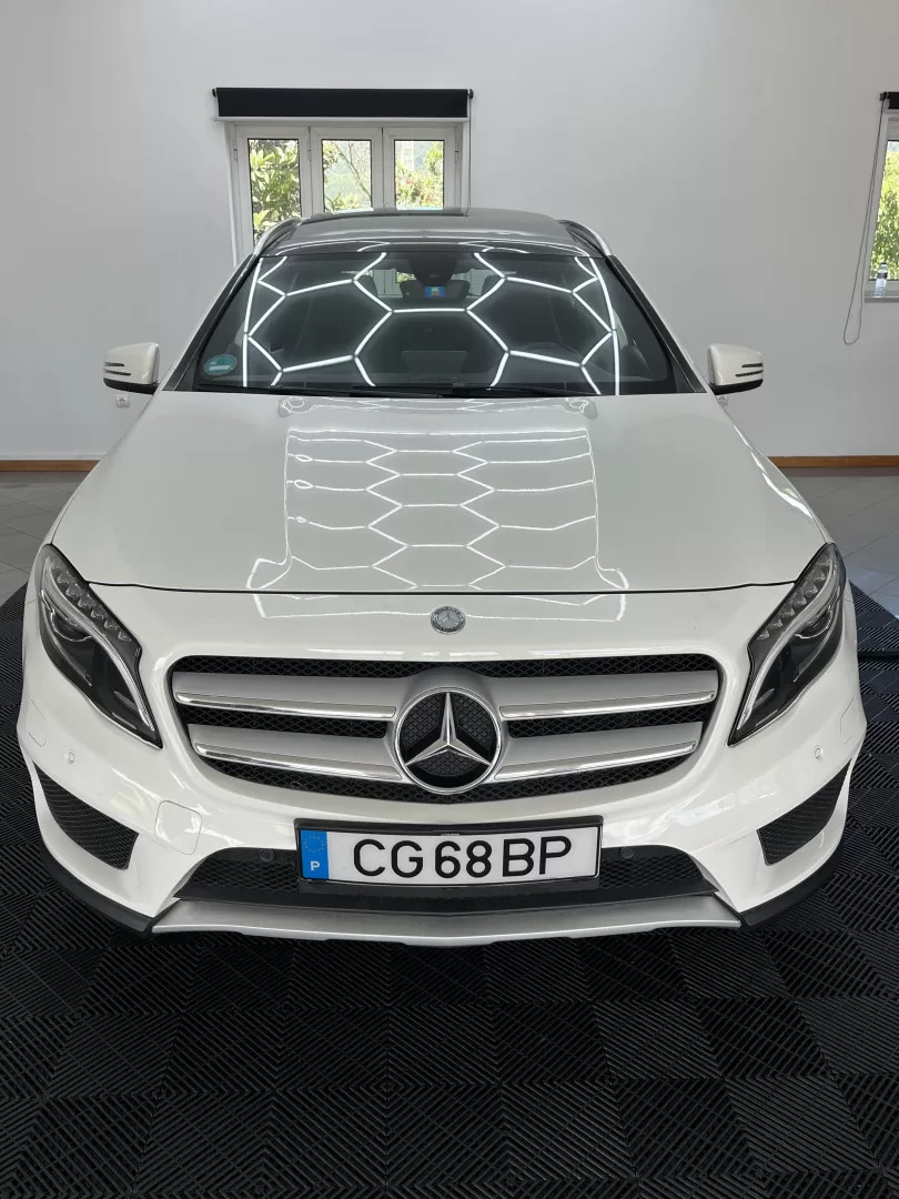 Mercedes-Benz GLA 220 4 matic - foto 2