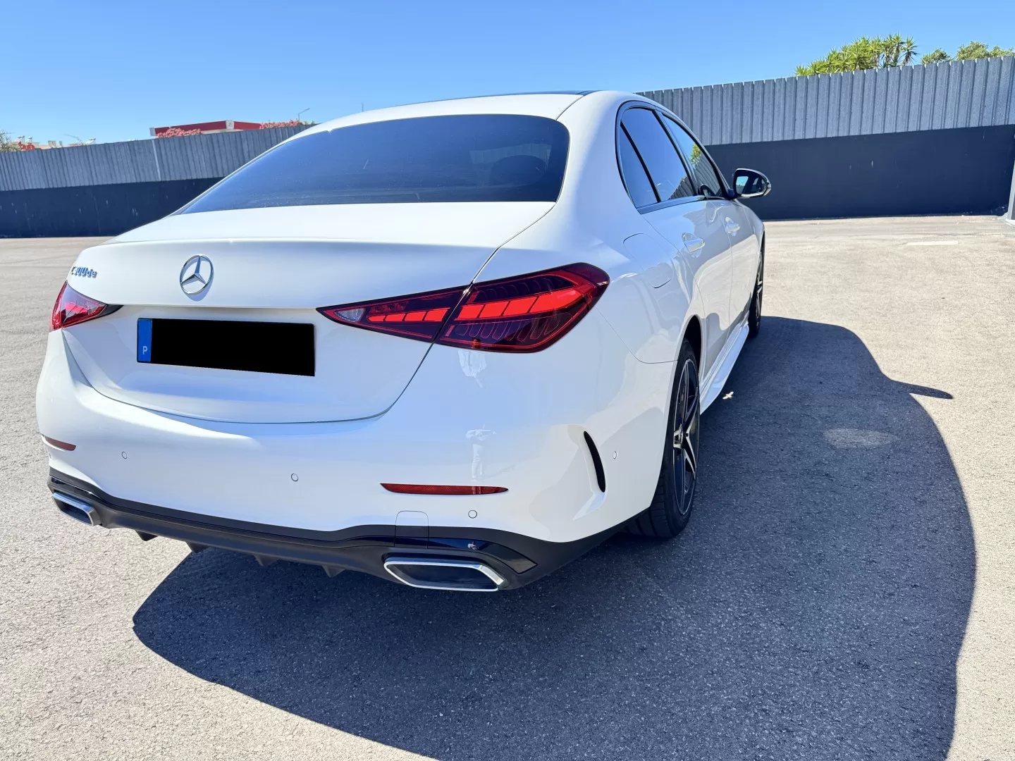 Mercedes-Benz C 300 de AMG Line - foto 6