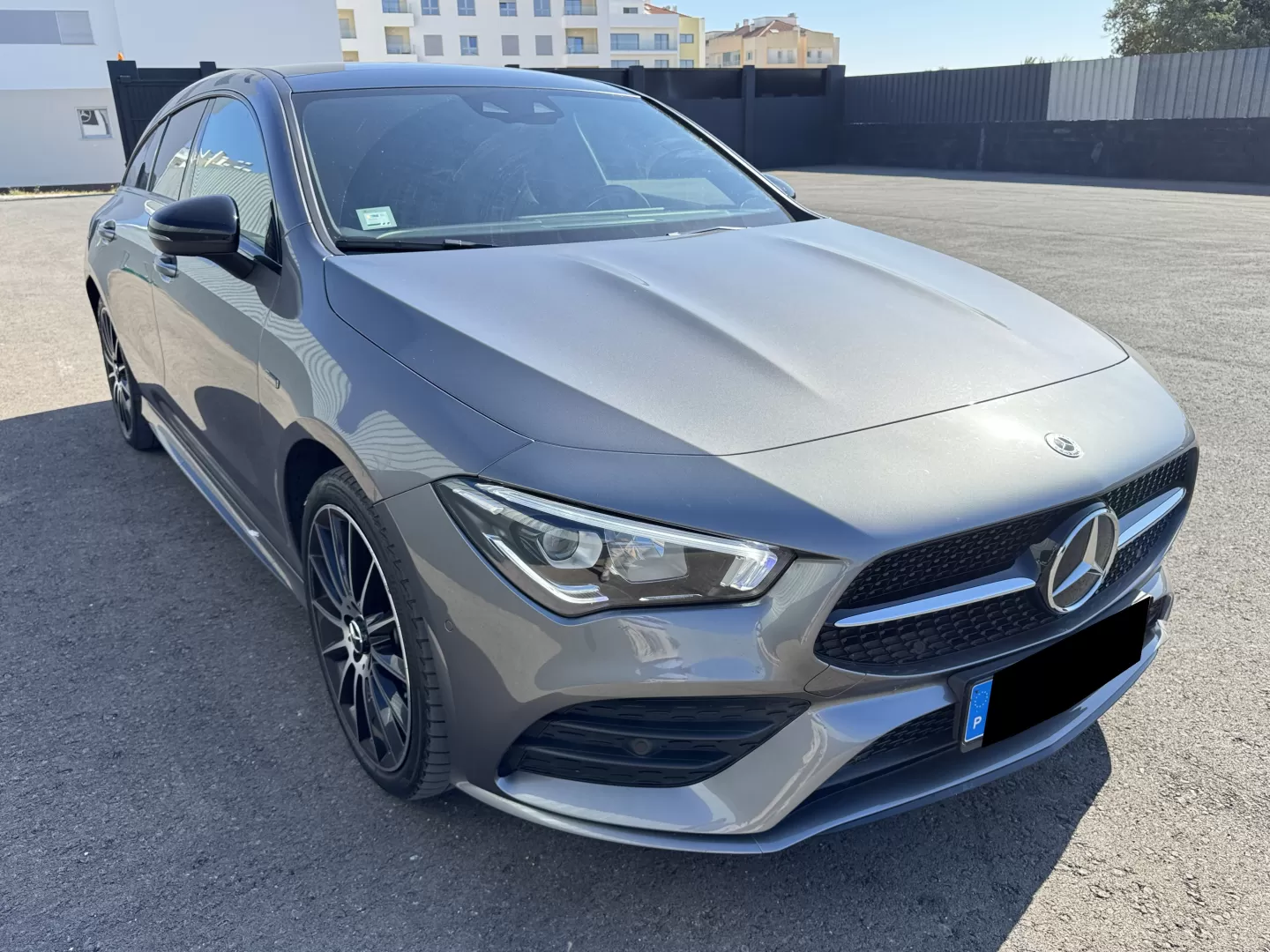 Mercedes-Benz CLA 250 e Shooting Brake AMG Line - foto 7