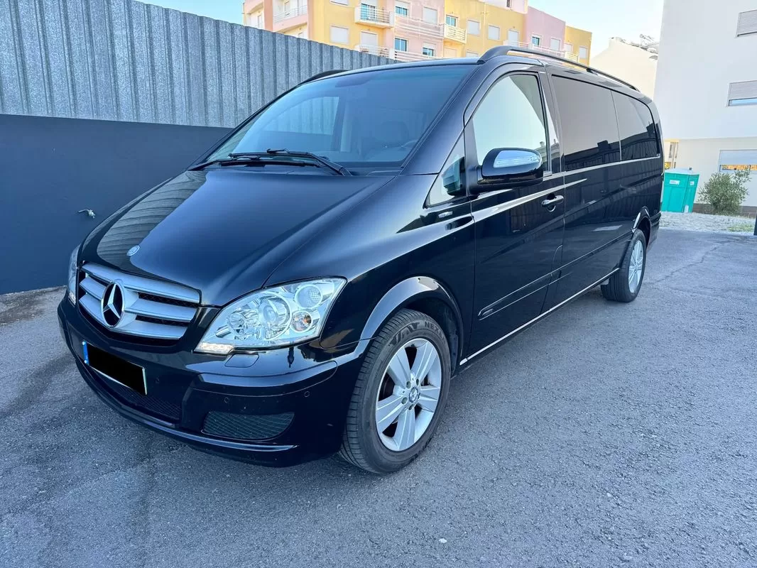 Mercedes-Benz Viano 2.2 CDI Ambiente Longo Auto. - foto 2