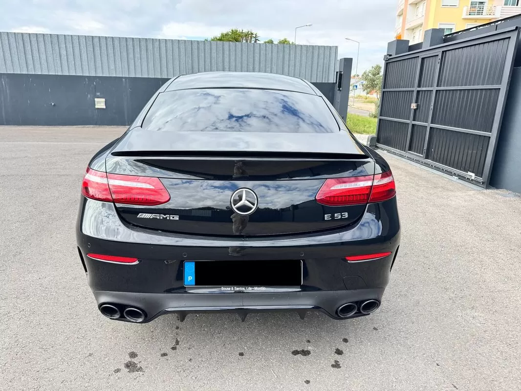 Mercedes-Benz E 53 AMG 4Matic+ - foto 6