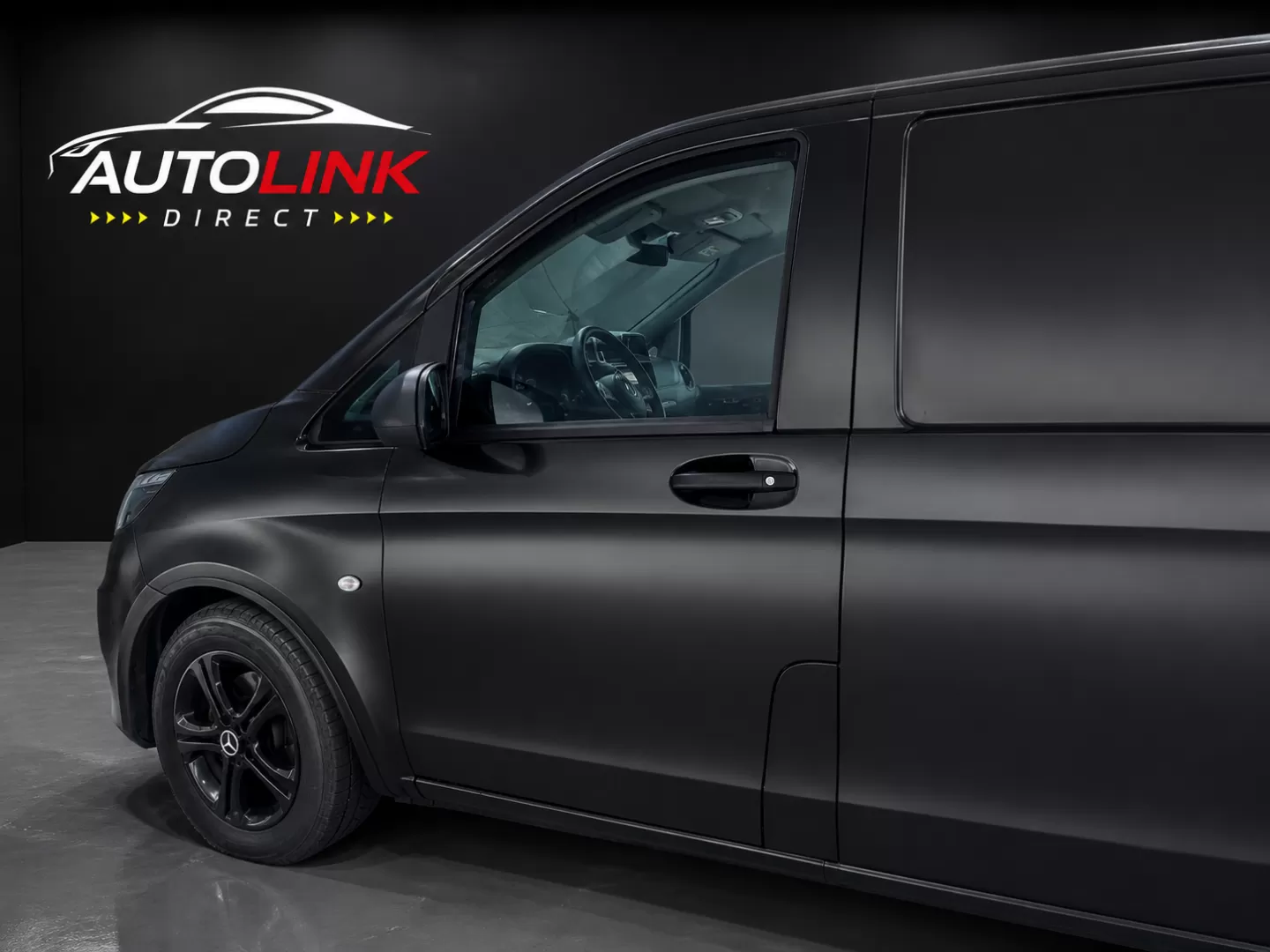 Mercedes-Benz  VITO C114 -2021 - BLACK OBSIDIAN - foto 4