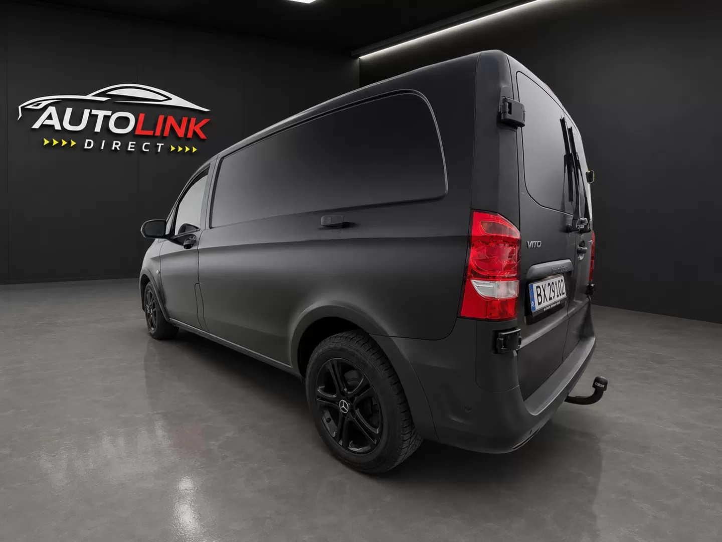 Mercedes-Benz  VITO C114 -2021 - BLACK OBSIDIAN - foto 6