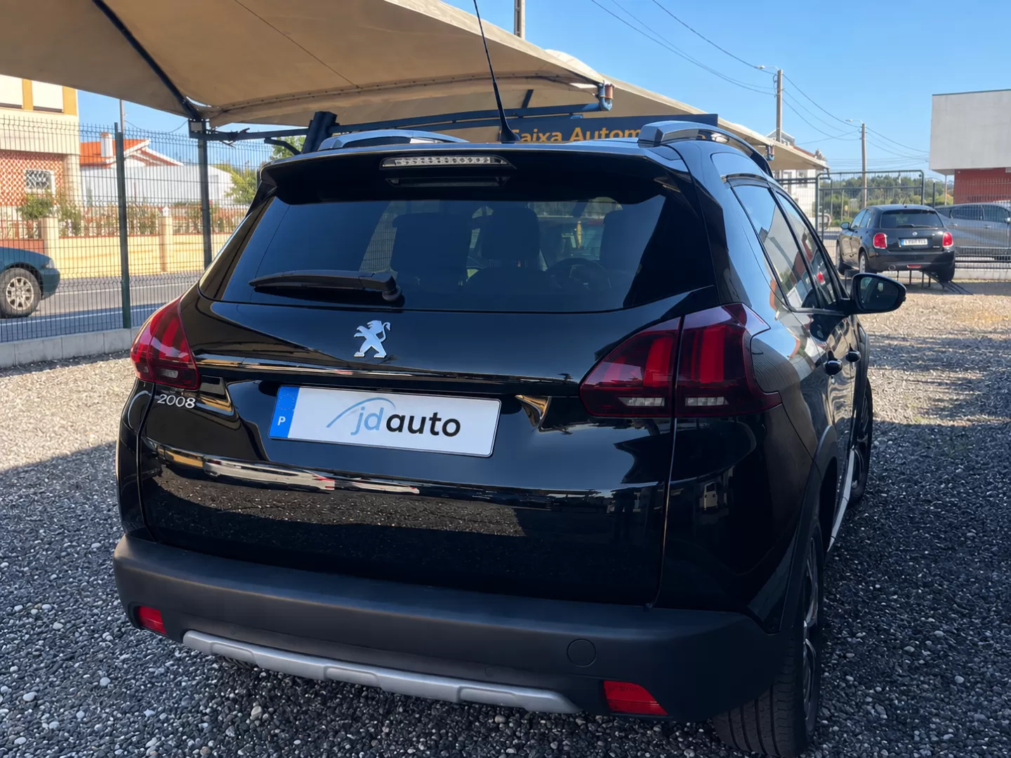 Peugeot 2008 1.6 BlueHDi Allure - foto 2