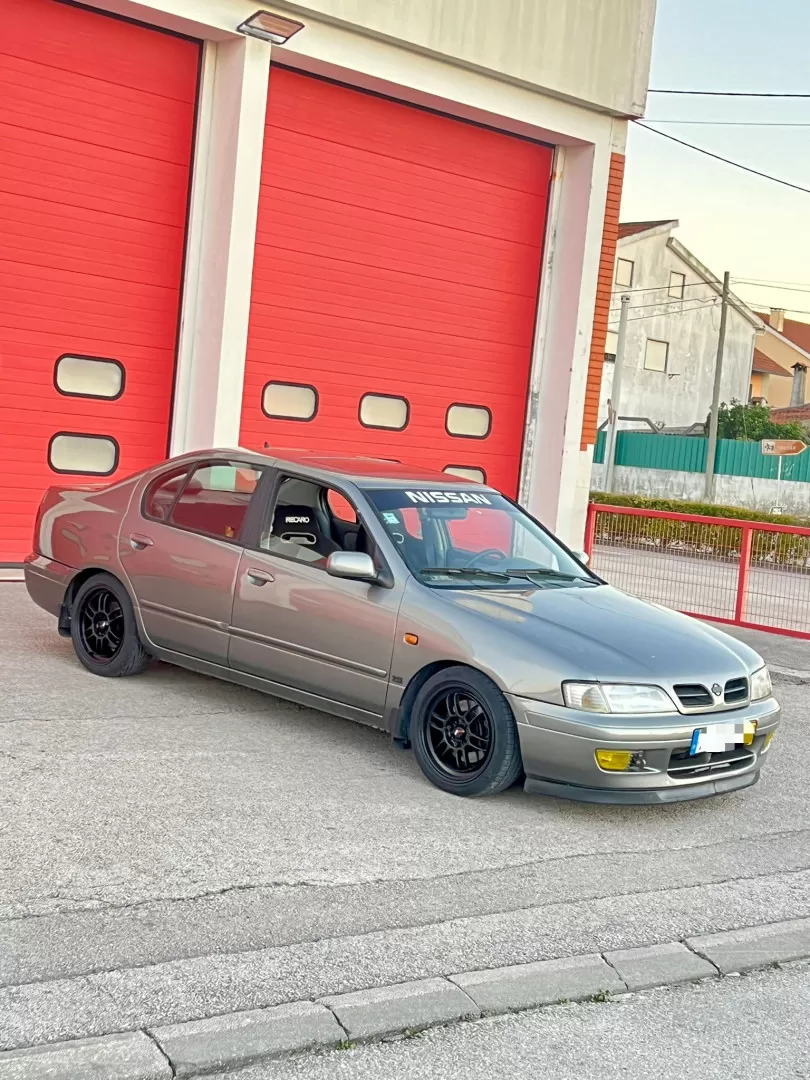 Nissan Primera Sedan 2.0 GT - foto 3