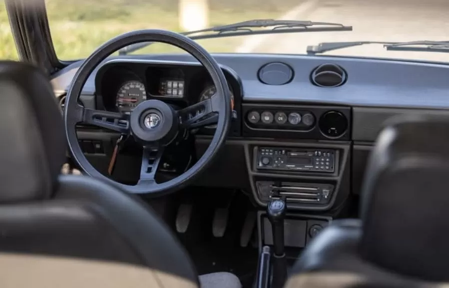 Alfa Romeo Sprint Veloce 1.3 - foto 5