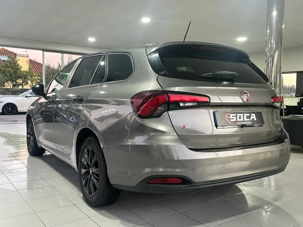 Fiat Tipo Station Wagon 1.3 .M-Jet Lounge - foto 7