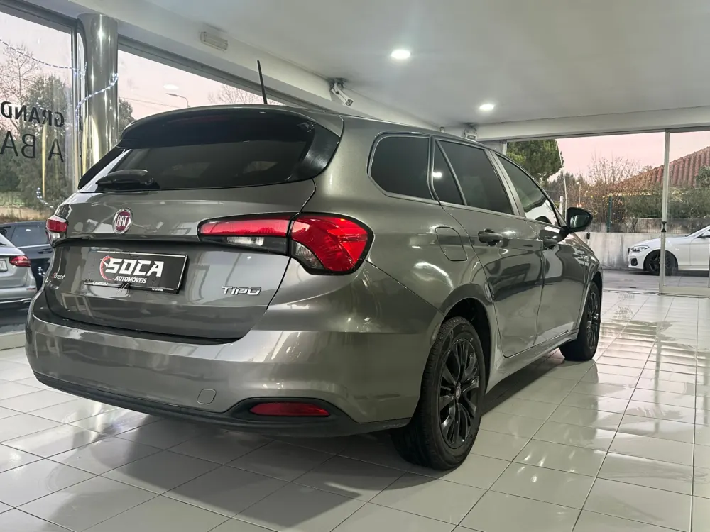Fiat Tipo Station Wagon 1.3 .M-Jet Lounge - foto 5